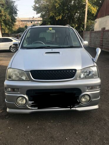 Daihatsu: Daihatsu Terios: 1998 г., 0.6 л, Механика, Бензин, Внедорожник