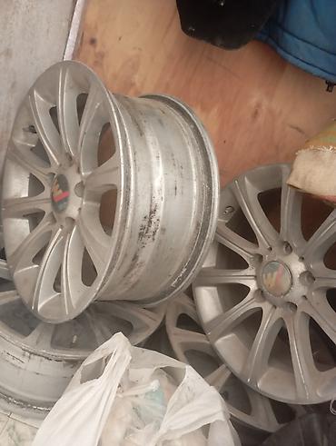 15 diski: Mühərrik diskləri – 4 ədəd bmw yüngül lehimli disk dəsti . - — 3