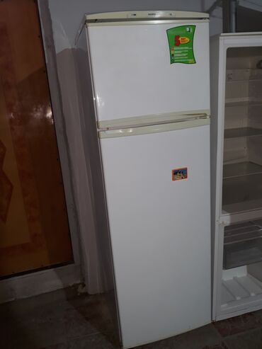 2 qapılı Nord Soyuducu Satılır, rəng - Ağ