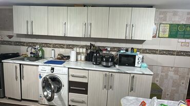 куханый шкаф бу: Кухонный гарнитур с техникой и мойкой - Комплектация: напольные и