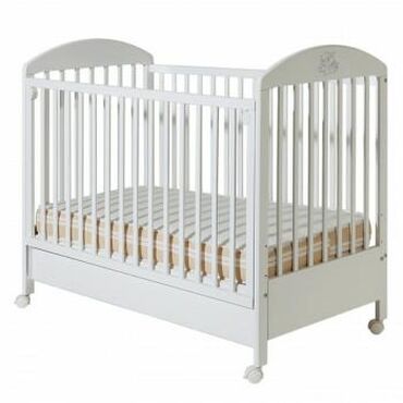 krevetac za bebu: Unisex, Upotrebljenо, bоја - Bela, Sa toćkićima
