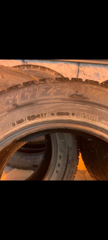 купить разноширокую резину на бмв: Шины 225 / 60 / R 17, Зима, Комплект, Легковые, Япония, Bridgestone