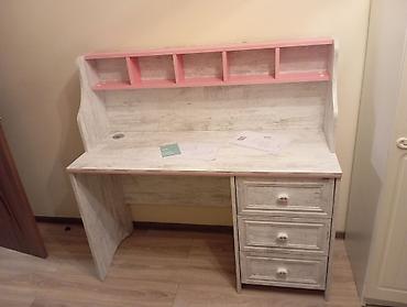 Uşaq masaları: Uşaq/yeniyetmə otağı üçün yazı masası - Material: laminat/MDP ağac — 2