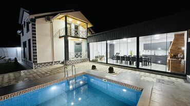 Günlük kirayə evlər: 240 kv. m, 5 otaqlı, Kombi, Qaz, İşıq — 4