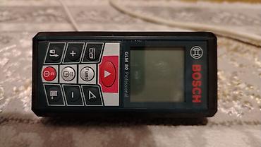 Məsafə ölçənlər, ruletkalar: Bosch GLM 80 Professional lazer məsafəölçən. Cihaz üzərində görünən — 2