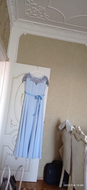 mavi qadın kostyumları: Вечернее платье, L (EU 40)