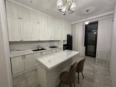 Uzunmüddətli kirayə mənzillər: Nəsimi rayonu Ceyhun Hacıbəyli küçəsində, 10 mərtəbəli peremium -da lalafo.az — 16 Uzunmüddətli kirayə mənzillər: Nəsimi rayonu Ceyhun Hacıbəyli küçəsində, 10 mərtəbəli peremium — 16