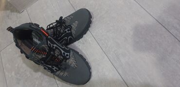 обувь мужской 41: Кроссовки и спортивная обувь