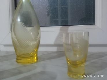 dilek şarı: Şüşə qrafin və stəkan dəsti - Tərkib: 1 ədəd qapaqlı qrafin + 6 ədəd — 5