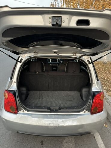 Toyota: Toyota ist: 2003 г., 1.5 л, Автомат, Бензин, Хэтчбэк — 8