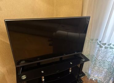 tv stendler: İşlənmiş Televizor LG LCD 82" FHD (1920x1080), Pulsuz çatdırılma