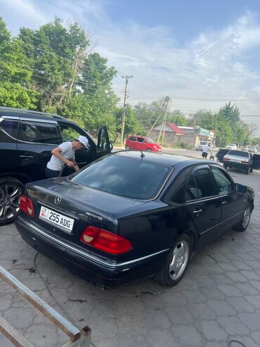 Mercedes-Benz: Mercedes-Benz E-Class: 1998 г., 3.2 л, Автомат, Бензин, Седан