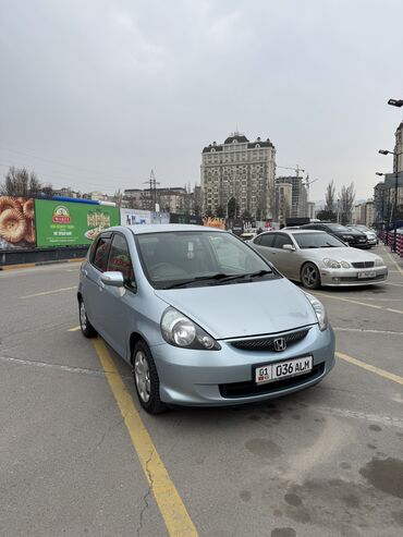 Honda: Honda Fit: 2004 г., 1.3 л, Вариатор, Бензин, Хэтчбэк