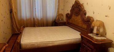 Asılqanlar: 2 təknəfərlik çarpayı, Dolab, Komod, Termo, Malayziya, İşlənmiş