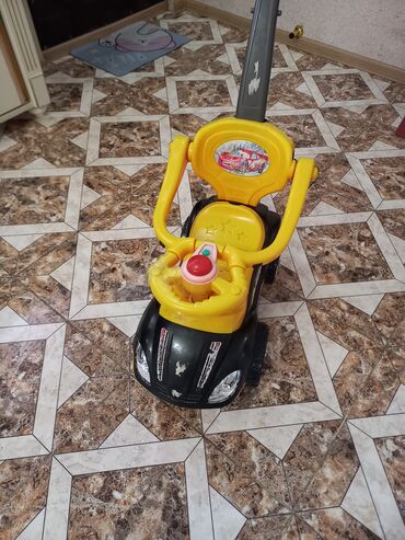 Uşaq velosipedləri: Uşaq üçtəkərli velosipedi + ( maşin hediyye ) 250 azn alinib. cox — 9