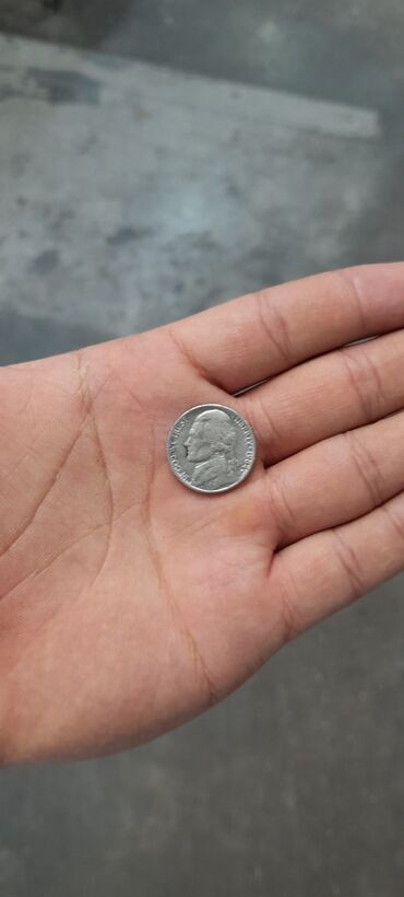 драгоценные монеты рубли: Продаю