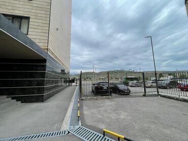 нуркелди курулуш: 3 комнаты, 100 м², Элитка, 8 этаж, Дизайнерский ремонт