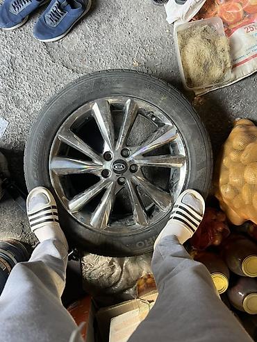 Колеса в сборе 235 / 55 / R 19, Лето, Б/у, 1 шт, Легковые, Литые, отверстий - 5