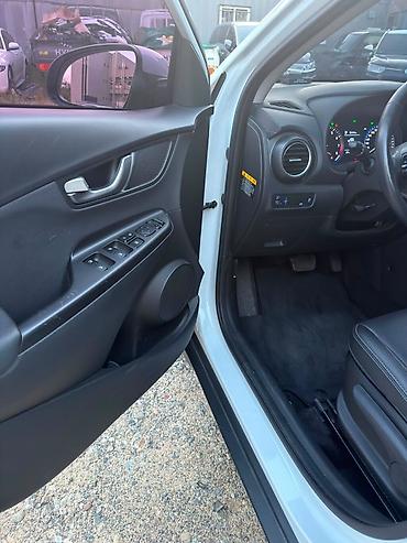 Hyundai: Hyundai Kona: 2021 г., Кроссовер — 14