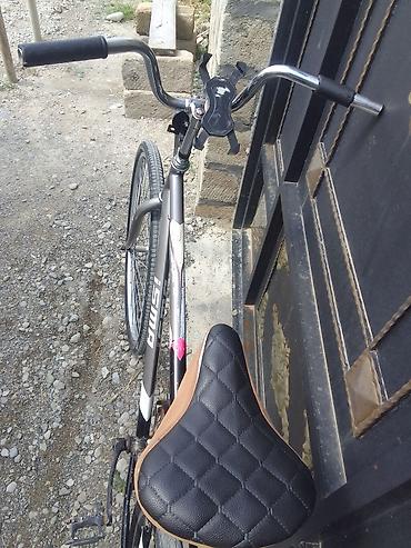 velosipet 28: 28 velo idyal veziyetde bukügü gude hecbir xer isdemir tekerler qabaq — 2