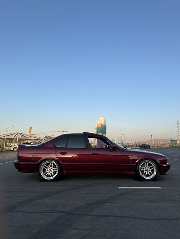 BMW: BMW 5 series: 1992 г., 3 л, Механика, Бензин, Седан — 11