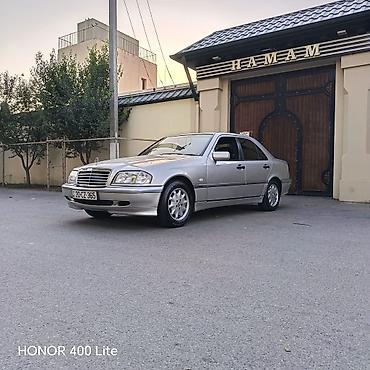 Mercedes-Benz: Mercedes-Benz C 200: 2 l | Sedan — 11