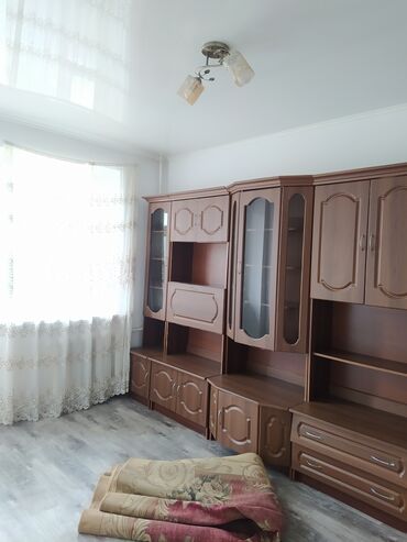 ош квартира сдаю: 1 комната, Собственник, Без подселения, С мебелью частично