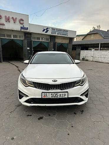 Kia K5: 2018 г., 2 л, Автомат, Газ, Седан