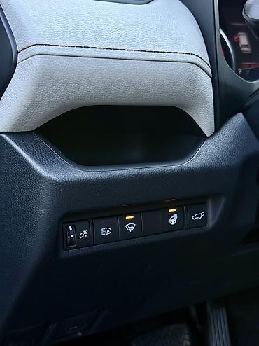 Toyota: Toyota RAV4: 2020 г., 2.5 л, Автомат, Бензин, Кроссовер — 13