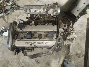 Двигатели, моторы и ГБЦ: Бензиновый мотор Mitsubishi 2004 г., 2 л, Б/у, Оригинал