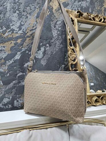 Torbe: Torba za rame, Materijal: Platno, Veštačka koža, Lakovana koža na lalafo.rs — 11 Torbe: Torba za rame, Materijal: Platno, Veštačka koža, Lakovana koža — 11