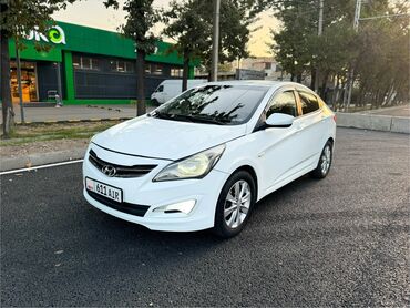 гигант двигател: Hyundai Solaris: 2014 г., 1.4 л, Типтроник, Бензин, Седан