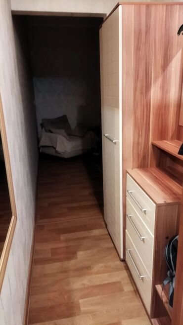 снять дом на долгий срок: 1 бөлмө, Кыймылсыз мүлк агенттиги, Чогуу жашоосу жок, Толугу менен эмереги бар