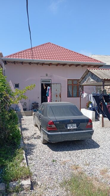 Həyət evləri və villaların satışı: 3 otaqlı, 2500 kv. m, Kredit yoxdur, Orta təmir