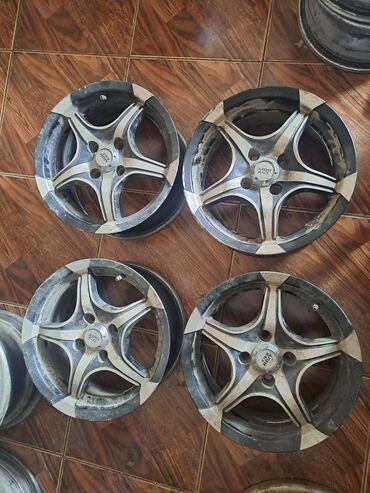 Диски: Литые Диски R 16 Б/у — 8