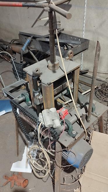 Станки для металла: Metal emalı üçün avadanlıq dəsti Tərkib: - Zəncir ötürücülü, vintli — 10
