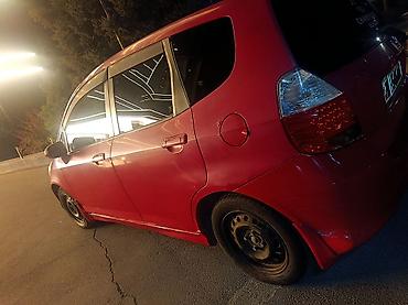 Унаа сатып алуу: Honda Fit: 2004 г., 1.3 л, Автомат, Бензин, Хетчбек — 8