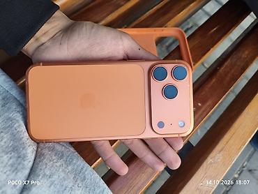 se iphone: IPhone 17 Pro Max, Б/у, 256 ГБ, Оранжевый, Чехол, 93 % — 6