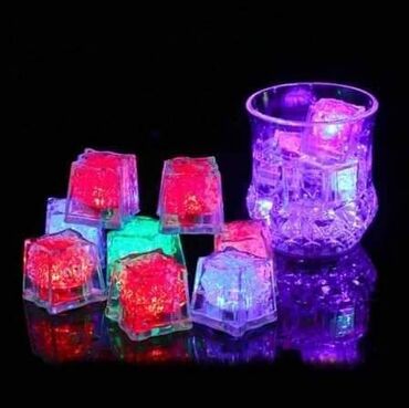 Ostali proizvodi za kuću: Svetleće kockice za piće Cena: 1400din/5kom Spremite se za žurku na — 2