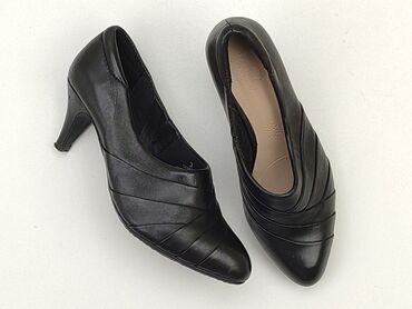 t shirty damskie do cwiczen: Flat shoes for women, 39, condition - Good