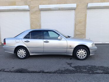 Mercedes-Benz: Mercedes-Benz C-Class: 2 l | 1999 il Sedan — 5
