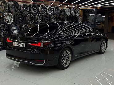 Lexus: Lexus ES: 2019 г., 2.5 л, Автомат, Гибрид, Седан at lalafo.kg — 5 Lexus: Lexus ES: 2019 г., 2.5 л, Автомат, Гибрид, Седан — 5