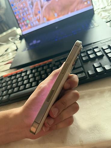 bəyansiz: IPhone 16 Pro, 128 GB, Desert Titanium, Face ID, Simsiz şarj, Sənədlərlə — 7