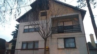 Kuće na prodaju: 200 kv. m, 5 soba — 24