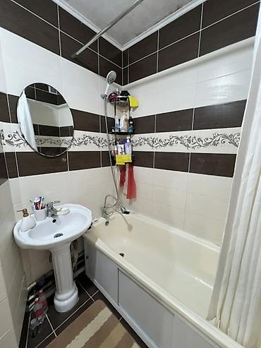 12: 2 комнаты, 64 м², 12 мкр 106 серия, 9 этаж, Евроремонт — 10