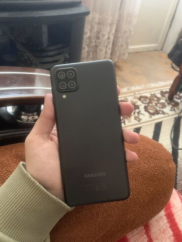 строгие платья: Samsung Galaxy A12, 32 ГБ, цвет - Черный, Гарантия, Две SIM карты