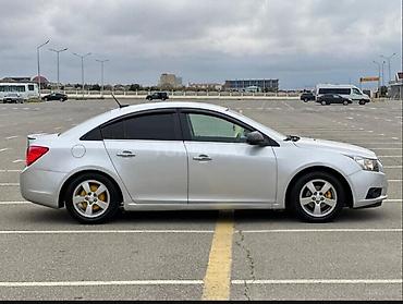 cruze teker: Chevrolet Cruze: 1.6 l | Sedan — 2