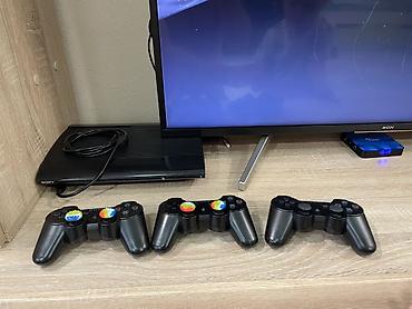playstation controller: Продаю идеальную PS3 Super slim, прошитая. Память 500гиг, не шумит, не — 1