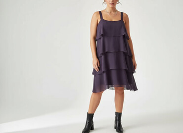 zapaka sukienki na wesele dla mamy: Women`s dress, size XL