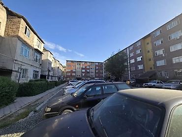 Продажа квартир: 3 комнаты, 70 м², 1 этаж — 2